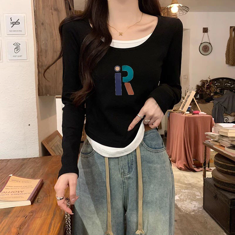 撞色洋气秋季修身露锁骨拼接黑色长袖T恤女假两件减龄内搭打底衫