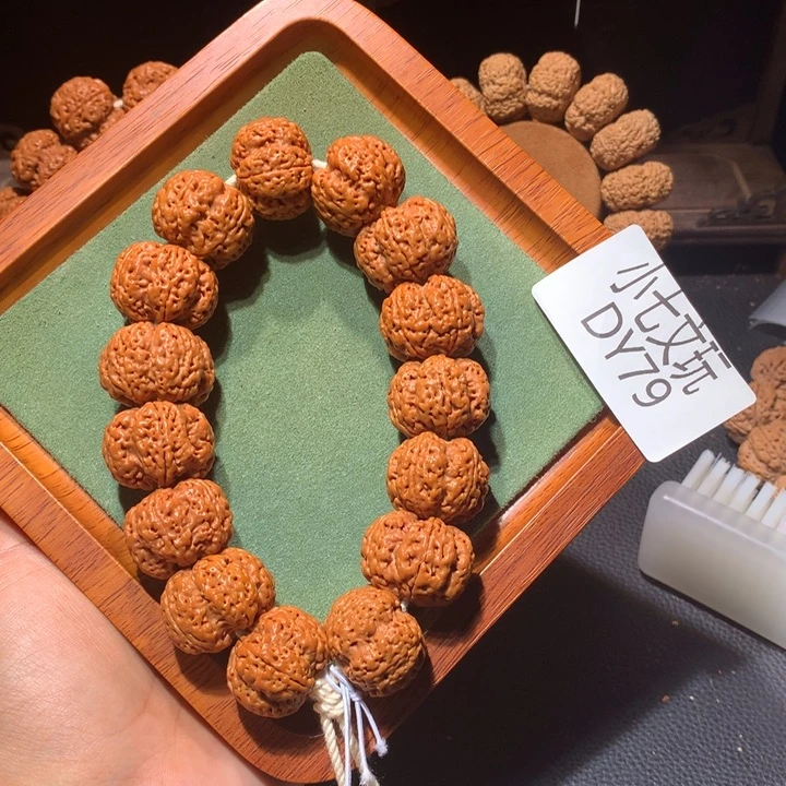 抱***落手串金刚菩提24+定制款麒麟梅花