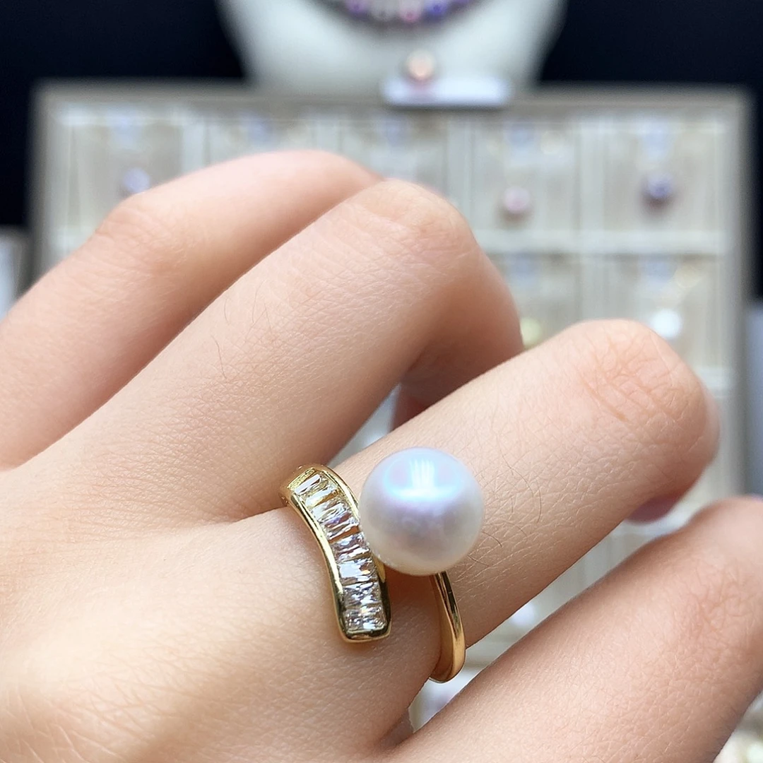 淡水珍珠合金颈饰