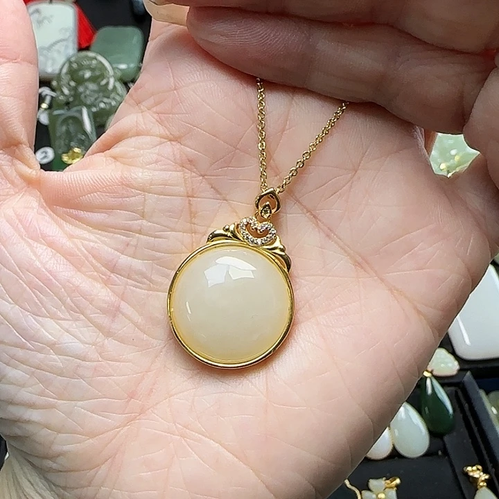 和田玉银S925镶嵌颈饰