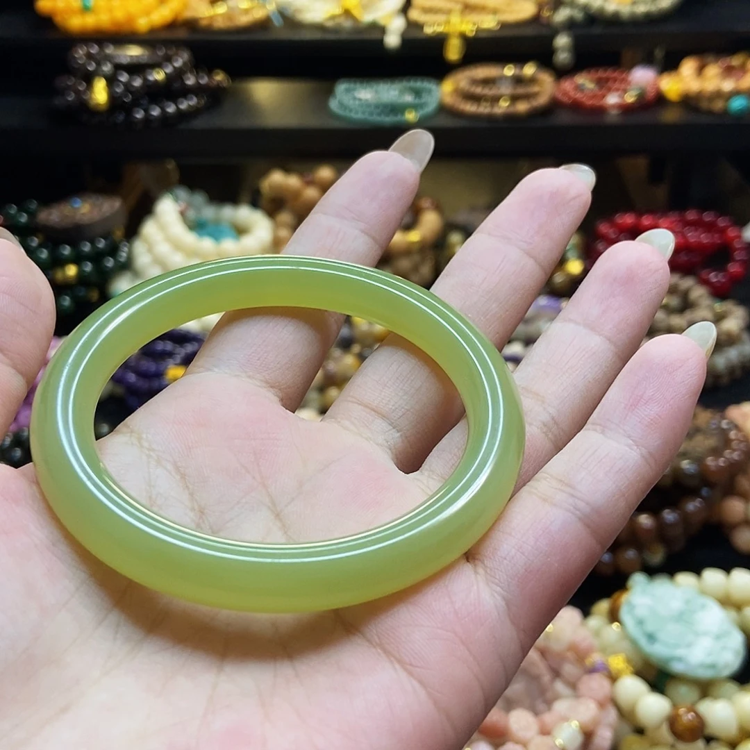 玉***贝吊坠佛心果菩提果