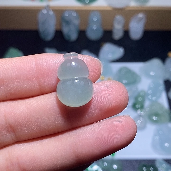 颈饰未镶嵌翡翠葫芦