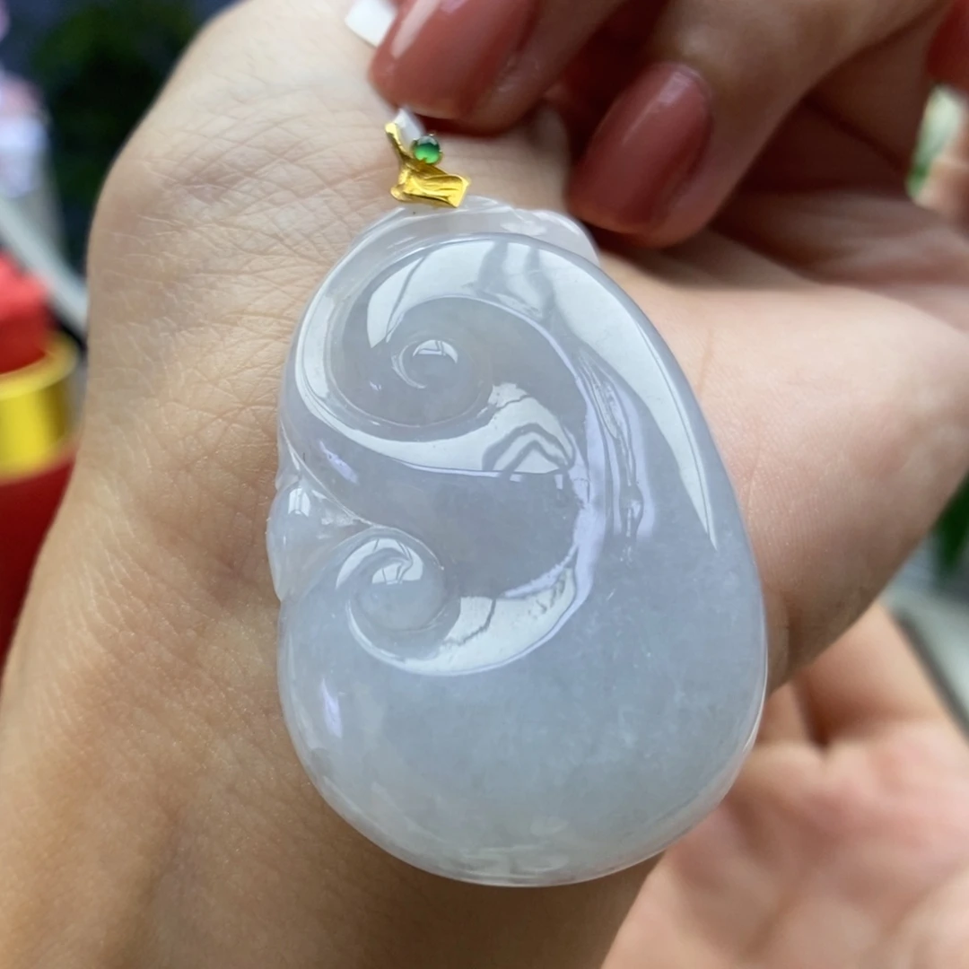 翡翠18K金镶嵌颈饰吊坠28