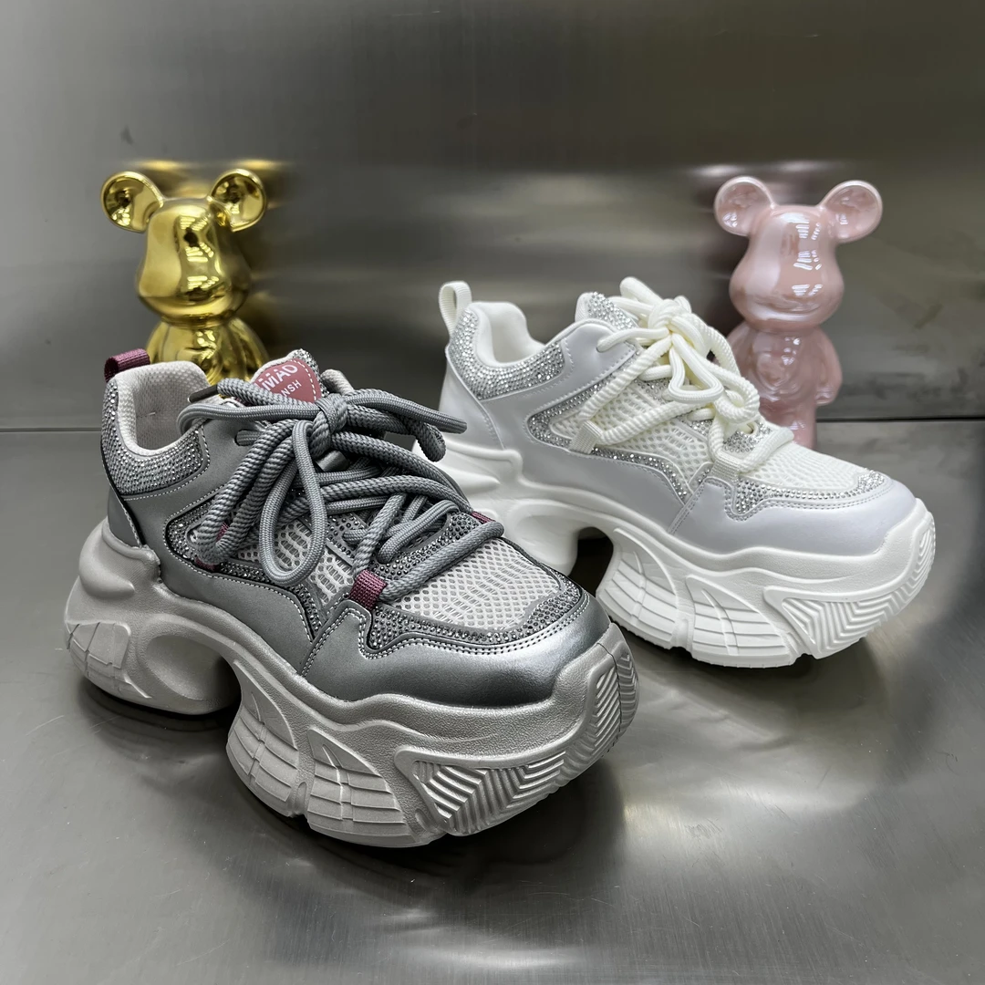 V16时尚休闲鞋老爹鞋增高系带运动鞋休闲鞋女鞋百搭时尚松糕鞋