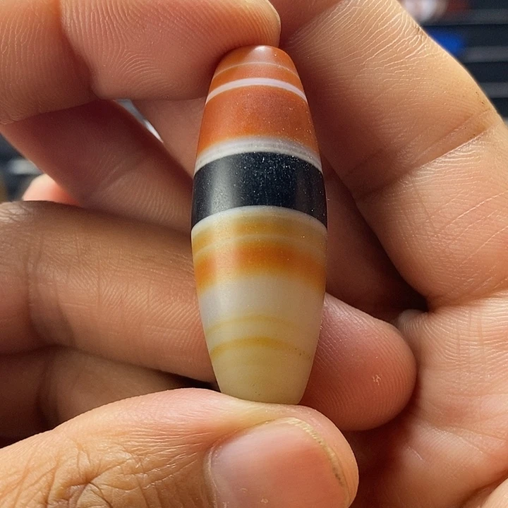 未镶嵌颈饰玛瑙/玉髓