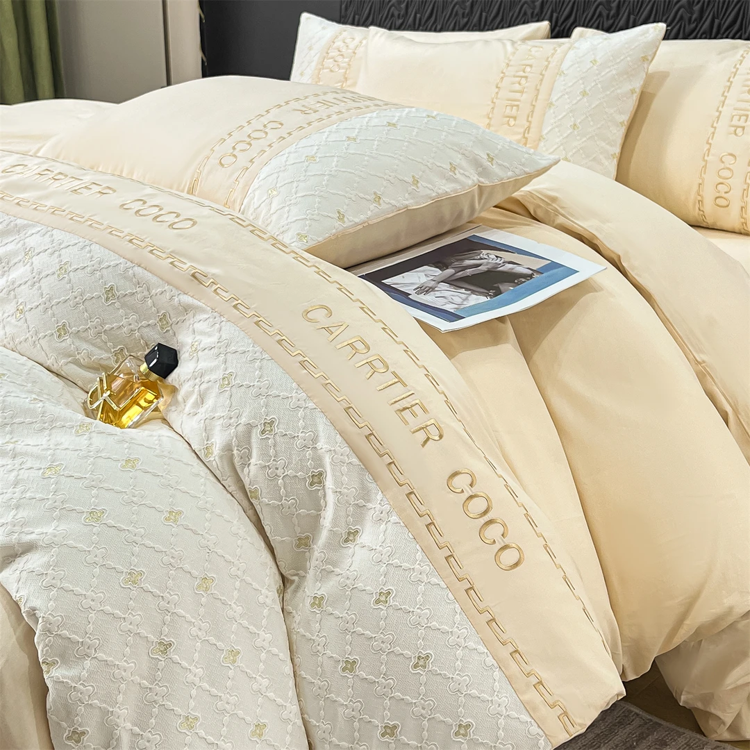 Aa类全棉刺绣提花拼接款四件套轻奢高级感亲肤柔软被套床单床笠款