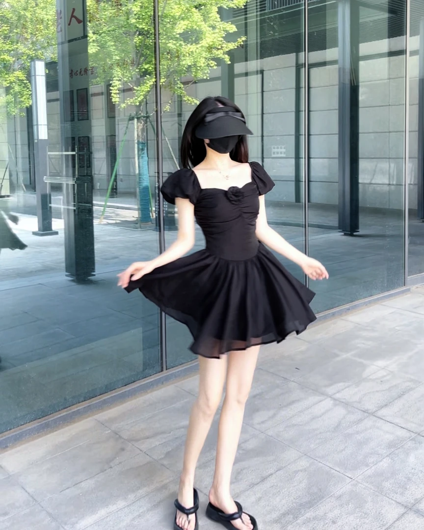 法式收腰显瘦连衣裙