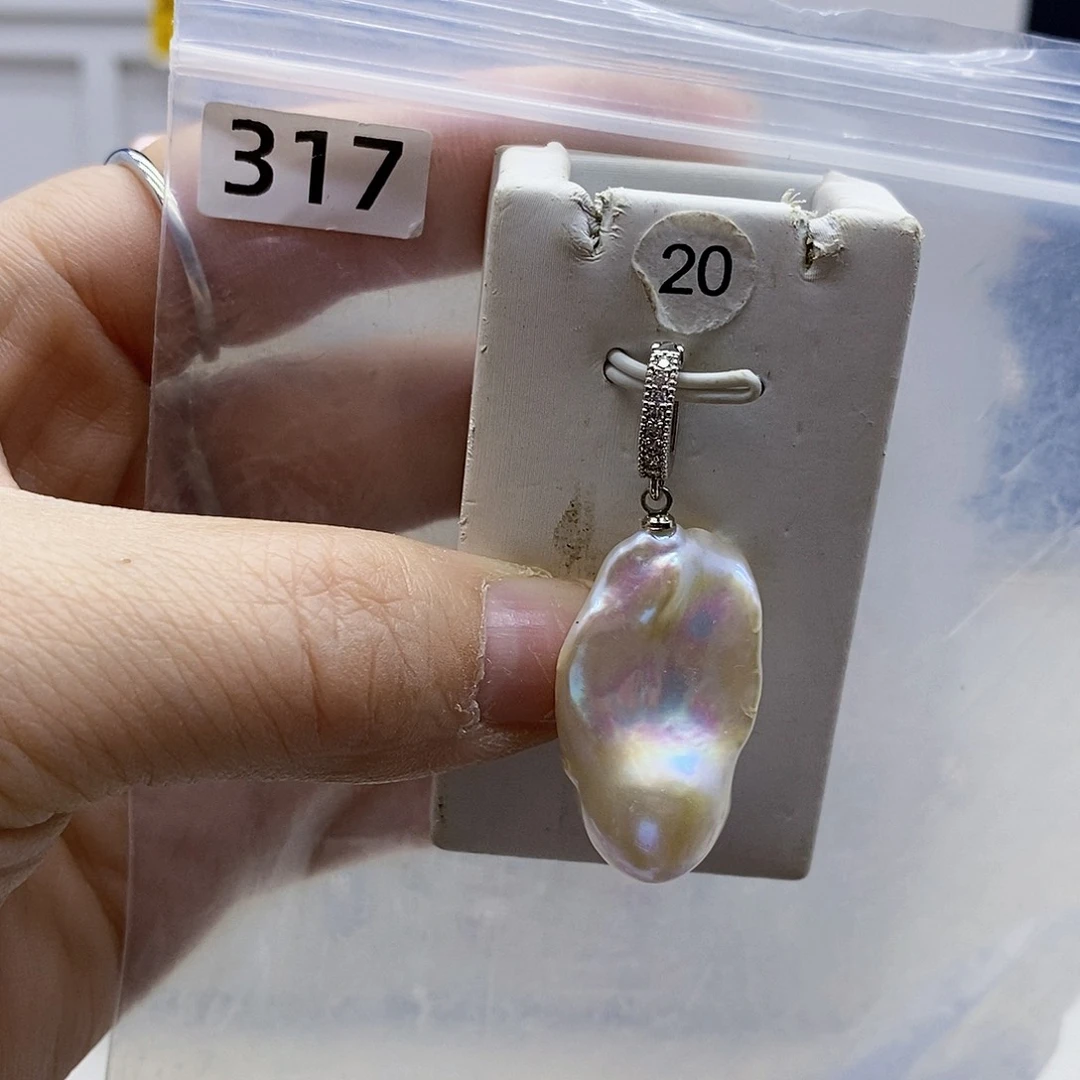 颈饰合金淡水珍珠