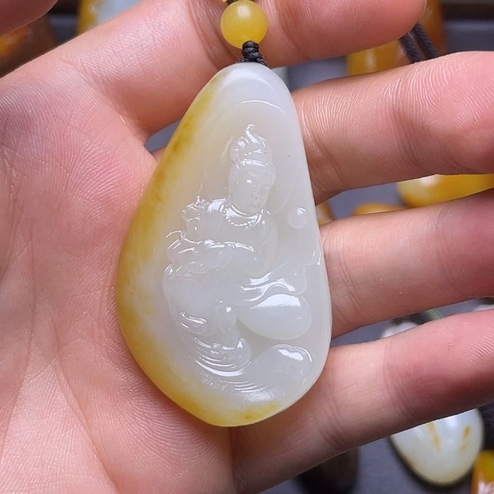 赤***鸟和田玉未镶嵌挂件