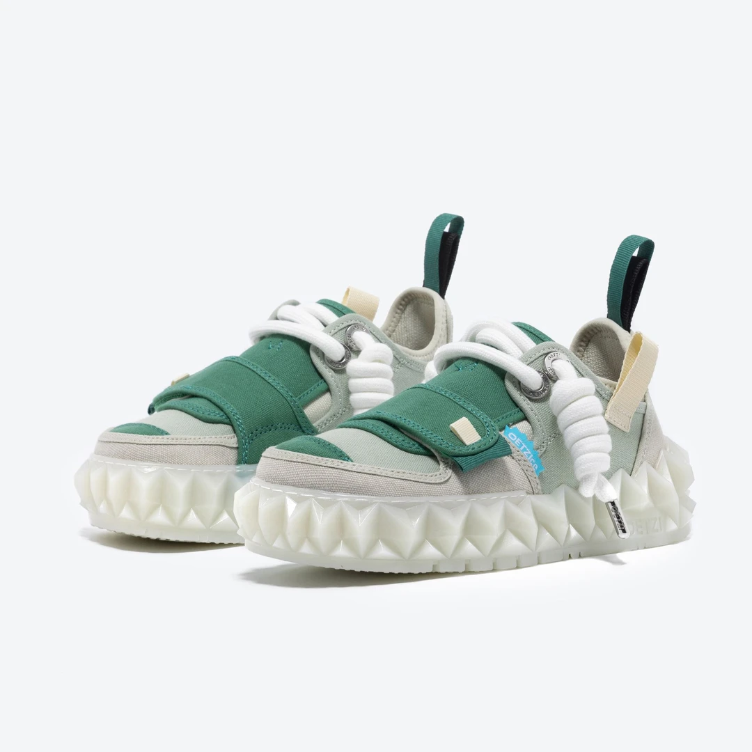 OETZI冰人奥兹丑萌帆布鞋新圆头厚底低帮鞋男女休闲鞋米绿混色鞋