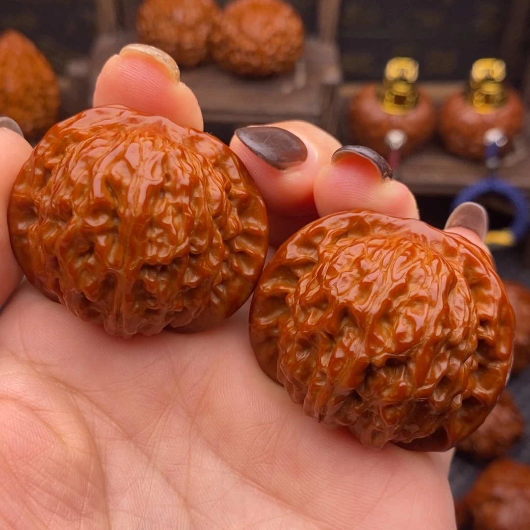 吊坠文玩核桃红豆