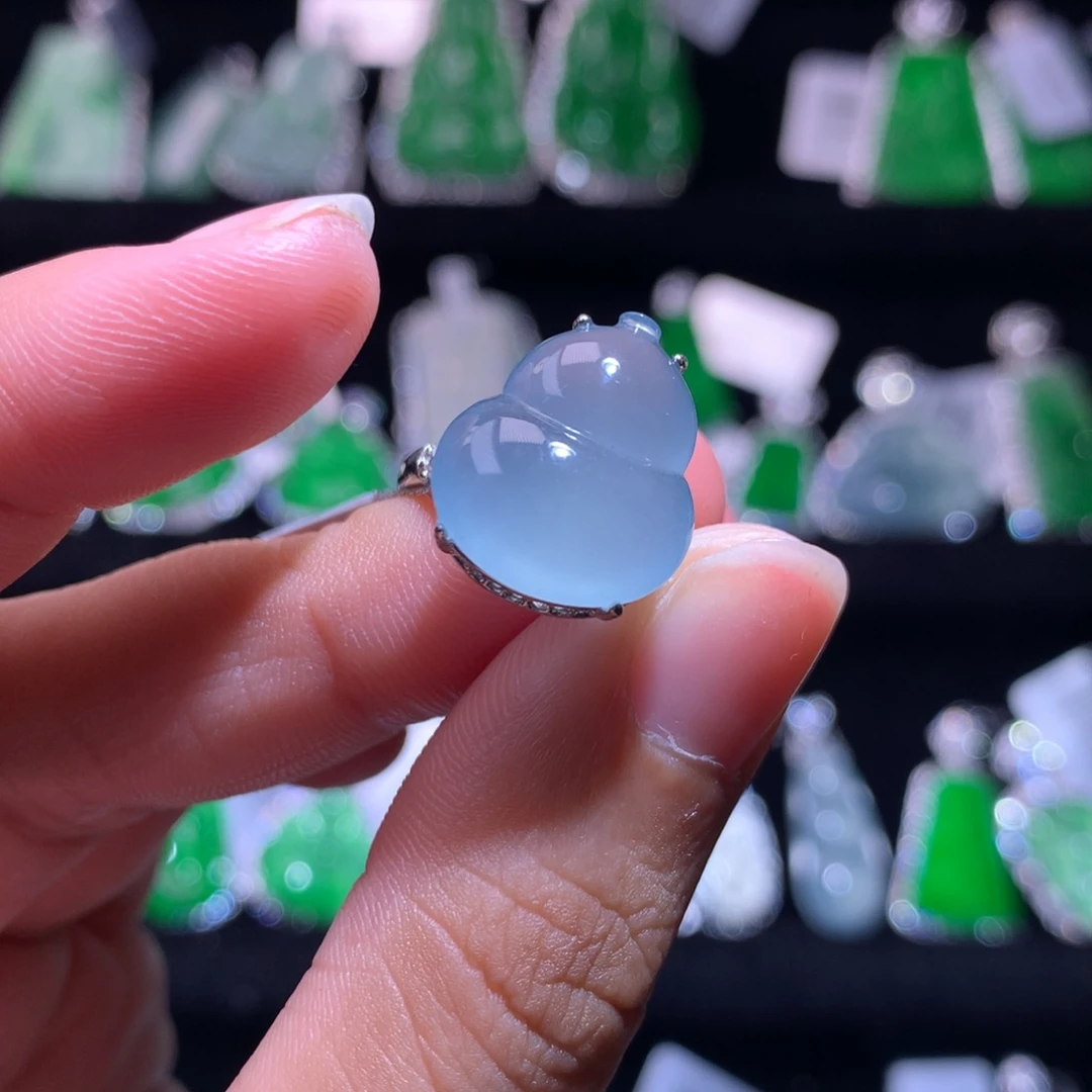 【闪购商品】银S925镶嵌戒指翡翠