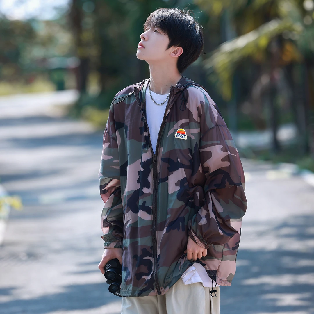 F08美式复古夏季薄款设计感迷彩连帽宽松透气防晒衣外套
