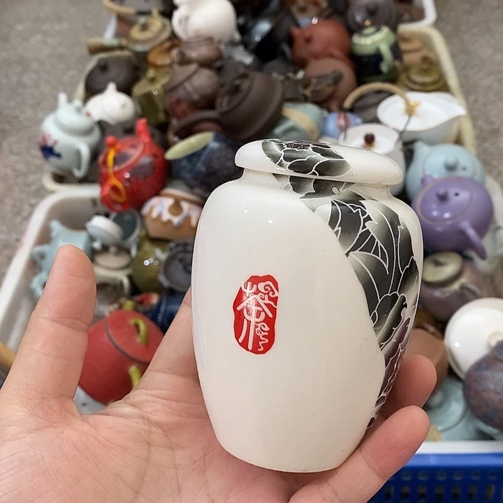 陶瓷艺术品及陶瓷制品