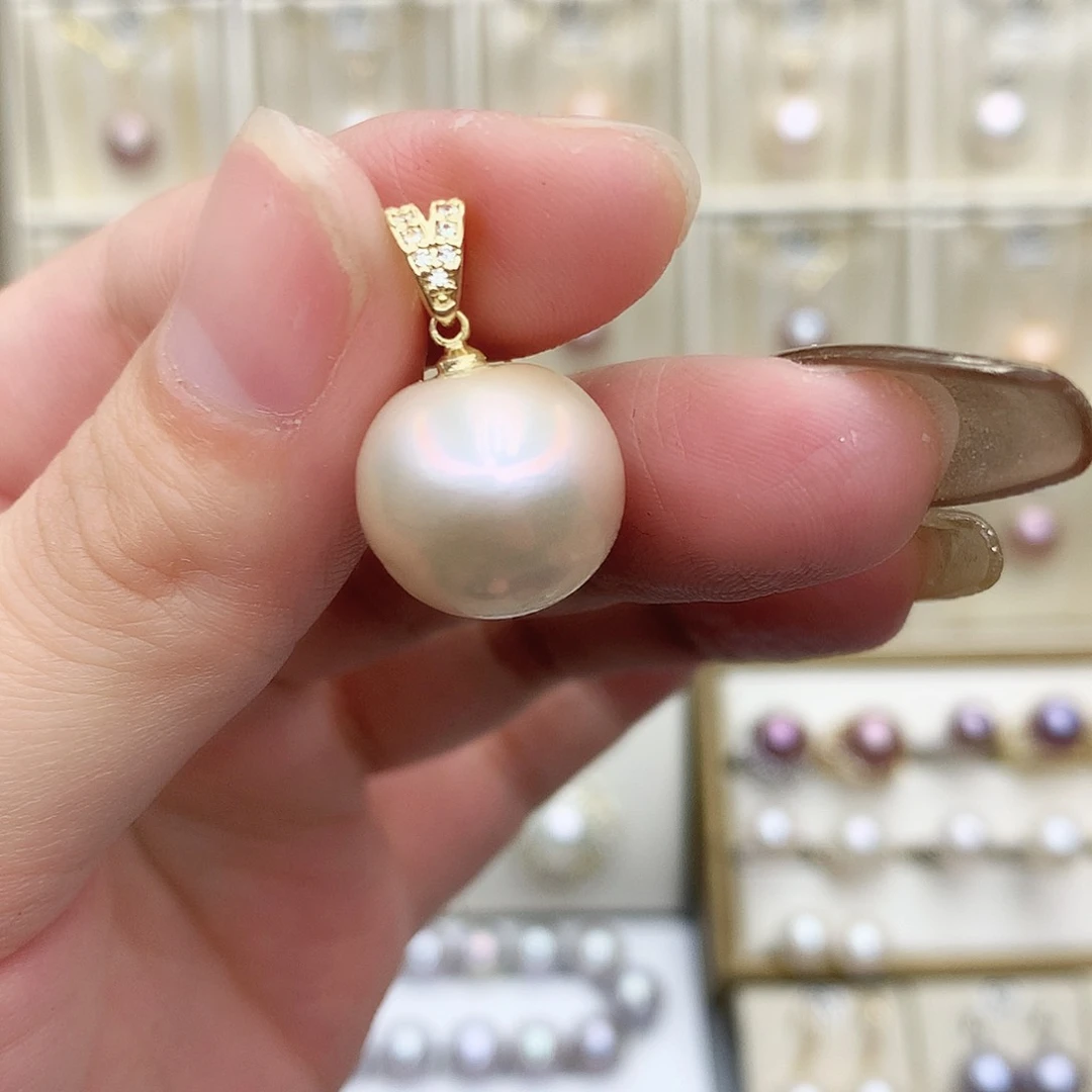 淡水珍珠颈饰合金