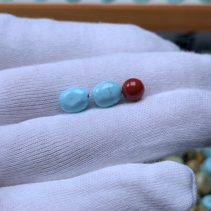 南红玛瑙未镶嵌珠宝奇石