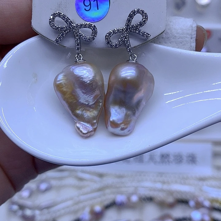 未镶嵌淡水珍珠颈饰