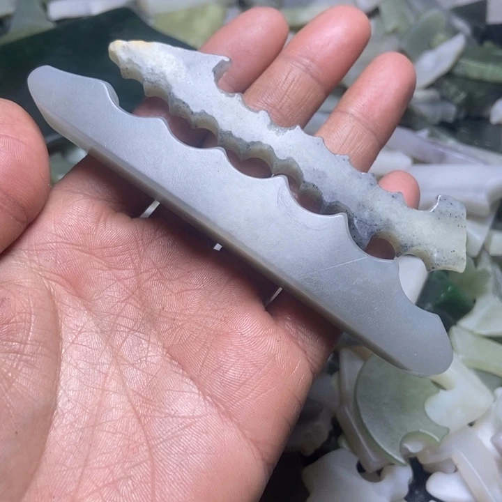 和田玉珠宝半成品未镶嵌呵*