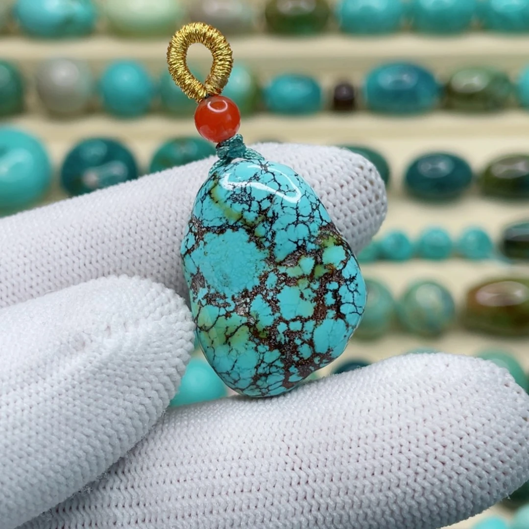 未镶嵌绿松石珠宝奇石