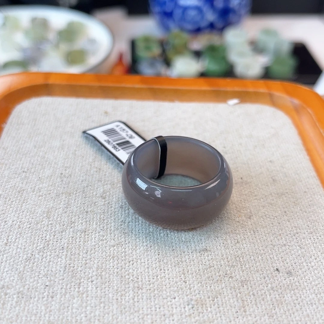 未镶嵌戒指和田玉c52 浓紫墩墩18.2