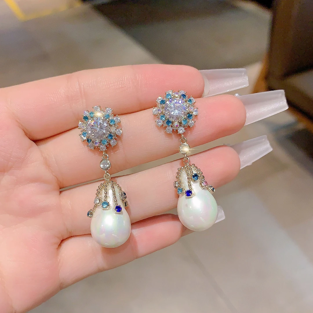 铜合金仿水晶耳饰 小众名媛镶钻水滴珍珠吊坠法式复古优雅耳饰品