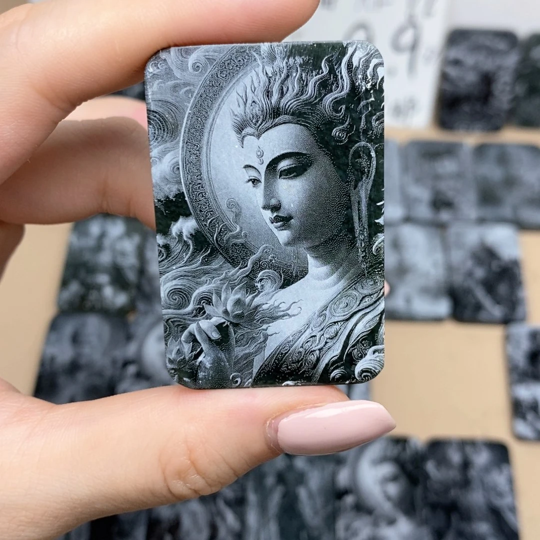 颈饰未镶嵌和田玉（糖玉）