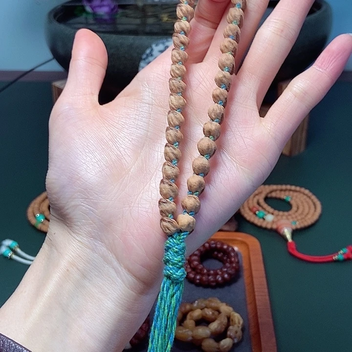 柏香籽/百香籽吊坠188.8