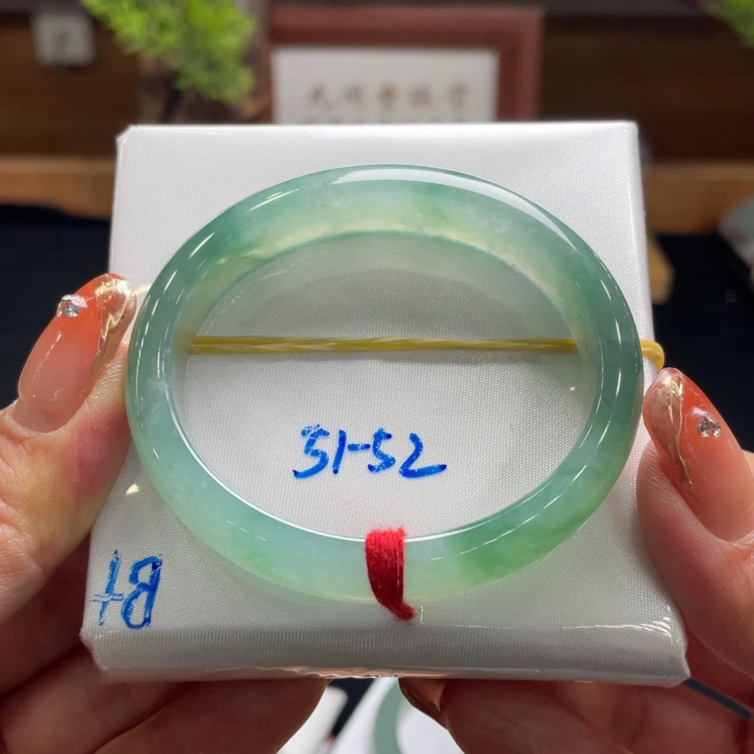 翡翠手镯未镶嵌翡翠54贵妃