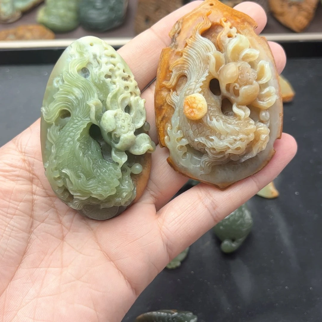 岫岩河磨玉（透闪石质玉）吊坠未镶嵌好*静