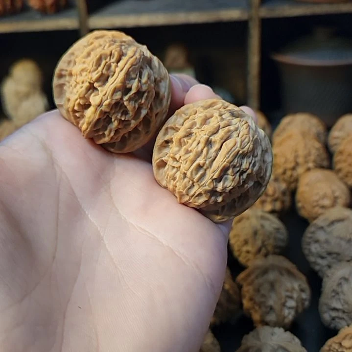 甚***尔文玩核桃吊坠39磨盘