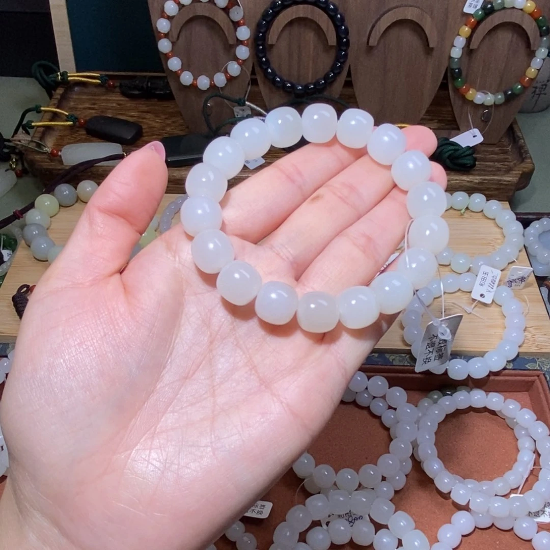 和田玉手串未镶嵌