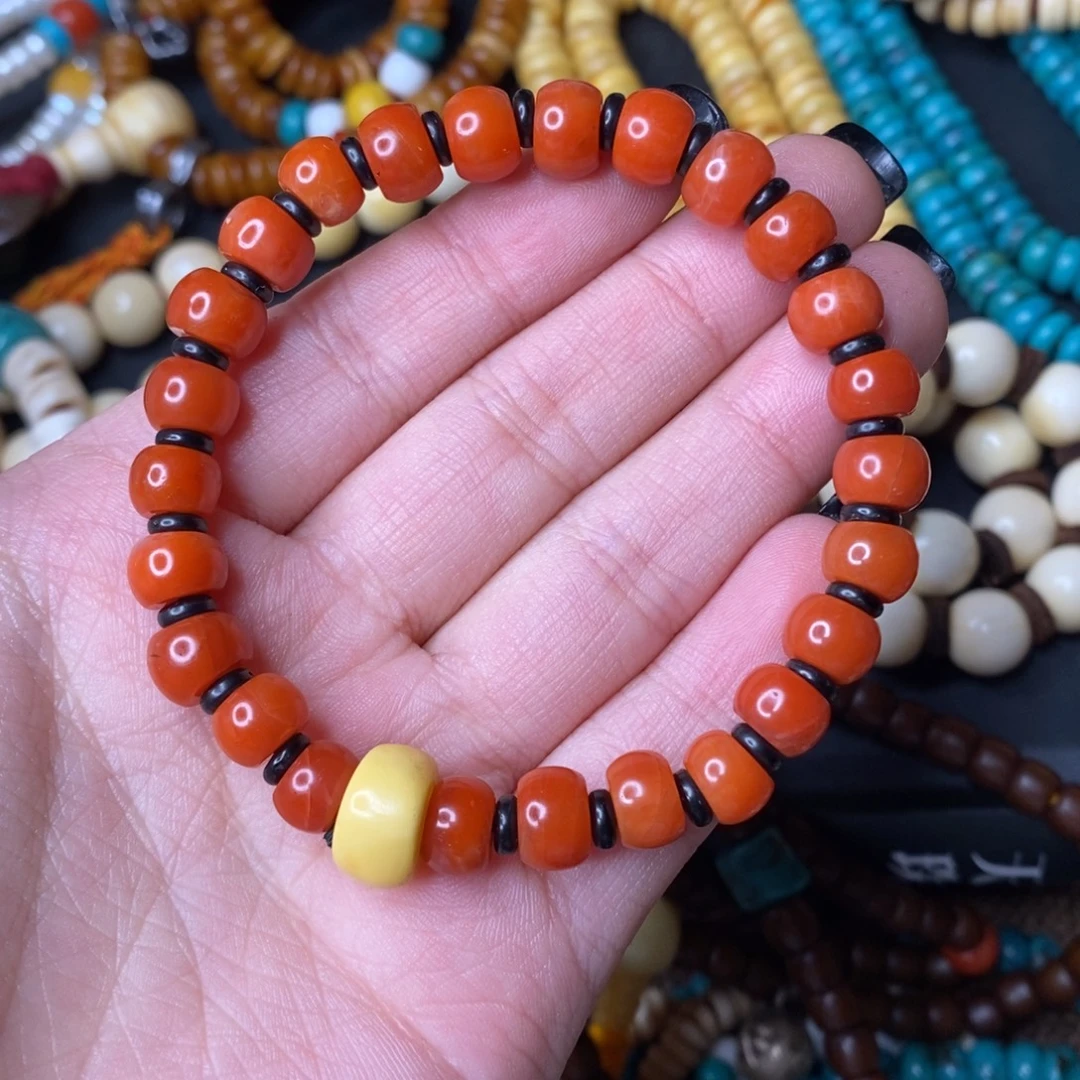 藏传文玩南南手串漏价出