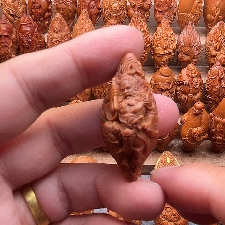 橄榄核吊坠20钟馗