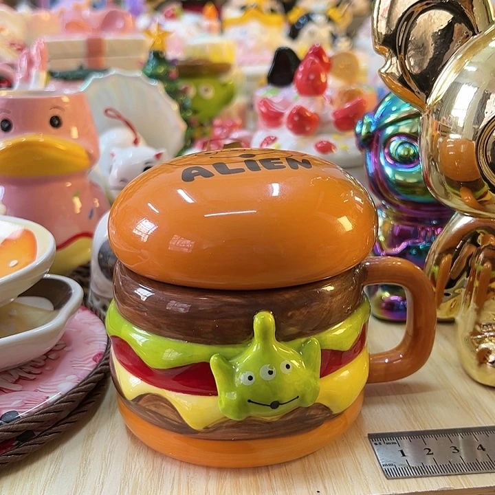 摆件陶瓷等行业的产品出口到世界