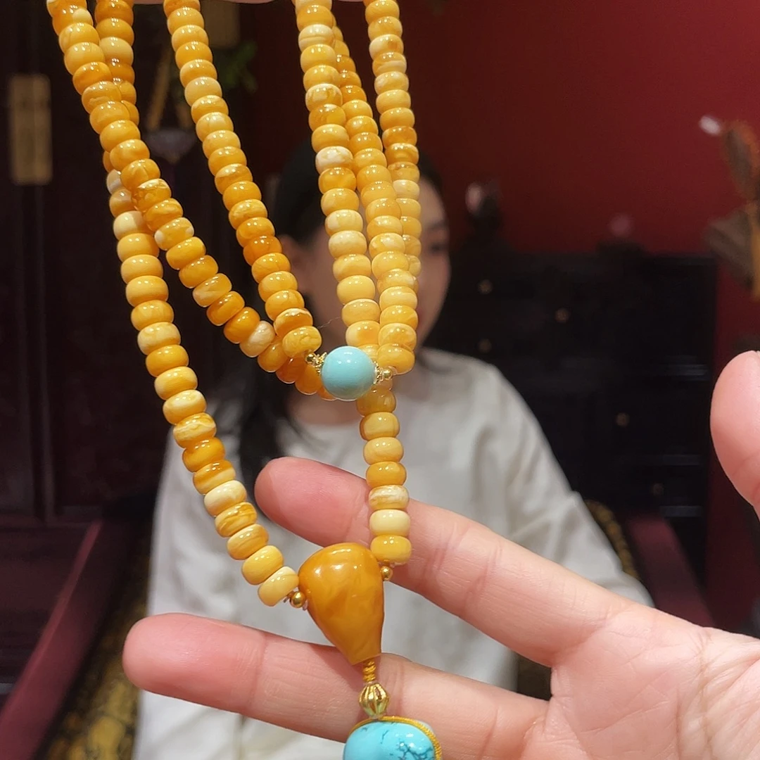 蜜蜡未镶嵌颈饰蜜蜡