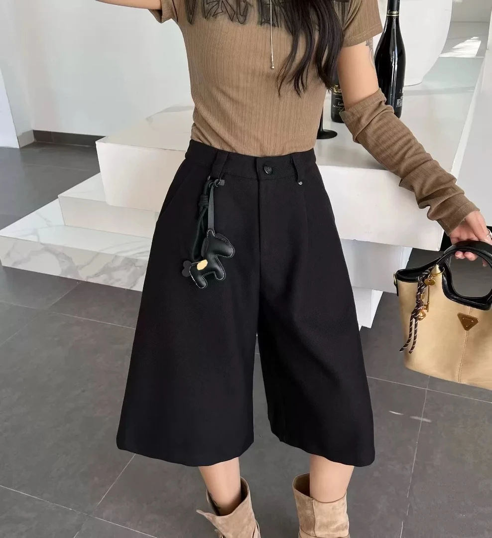 【女人家】2501秋季新款韩系设计感配小马挂件中裤洋气百搭休闲中裤