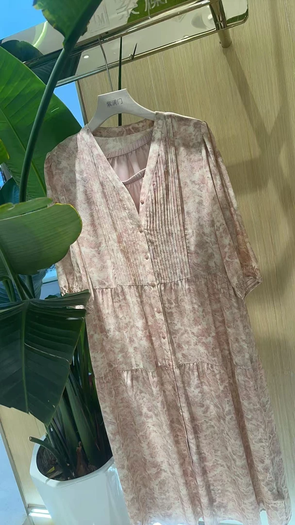 高端时尚气质桑蚕丝连衣裙1750