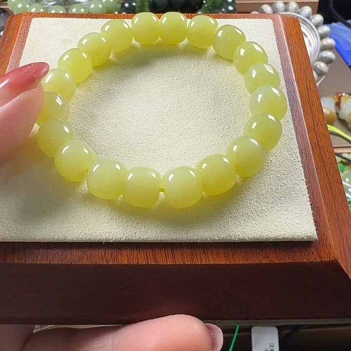 和田玉（糖玉）未镶嵌手链