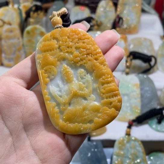 时***，翡翠未镶嵌挂件翡翠