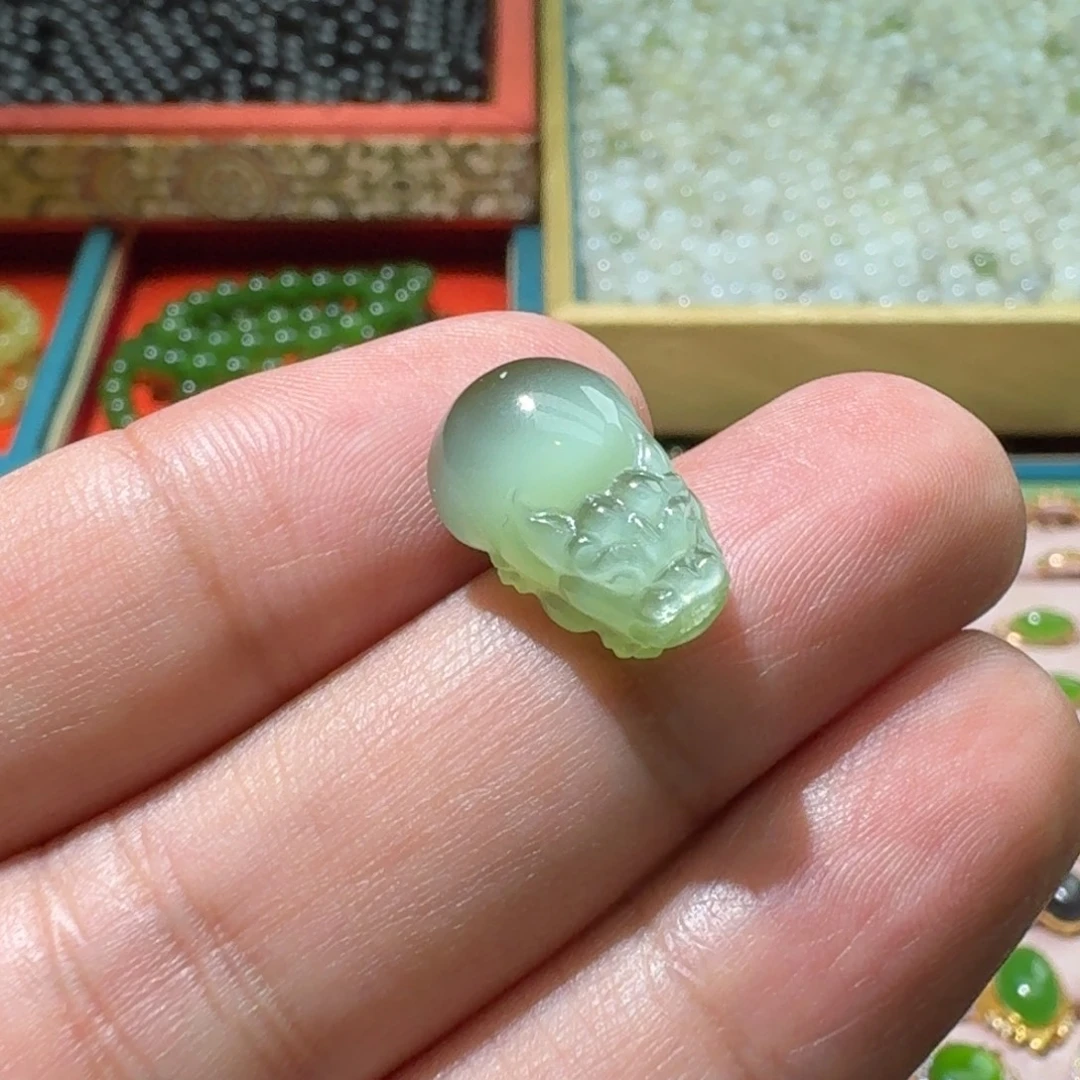 和田玉未镶嵌珠宝奇石碧玉晶体猫眼貔貅