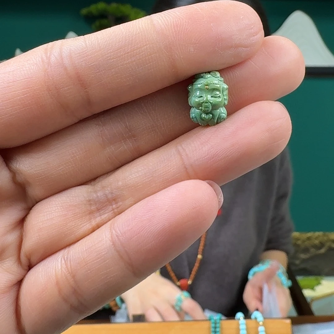 绿松石18K金镶嵌珠宝奇石