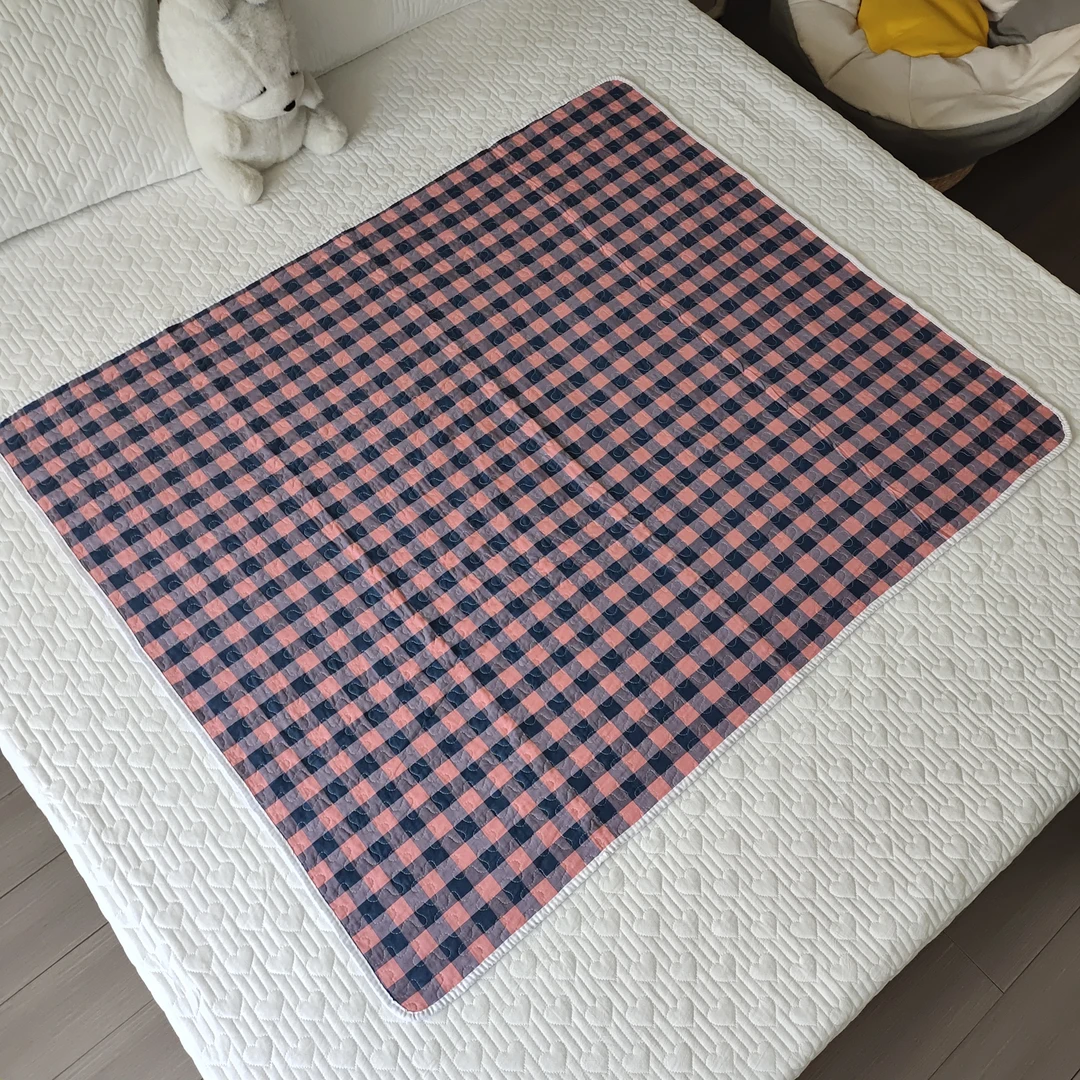 纯棉隔脏垫防滑单人床盖学生宿舍姨妈垫生理期床垫双面夹棉小褥子