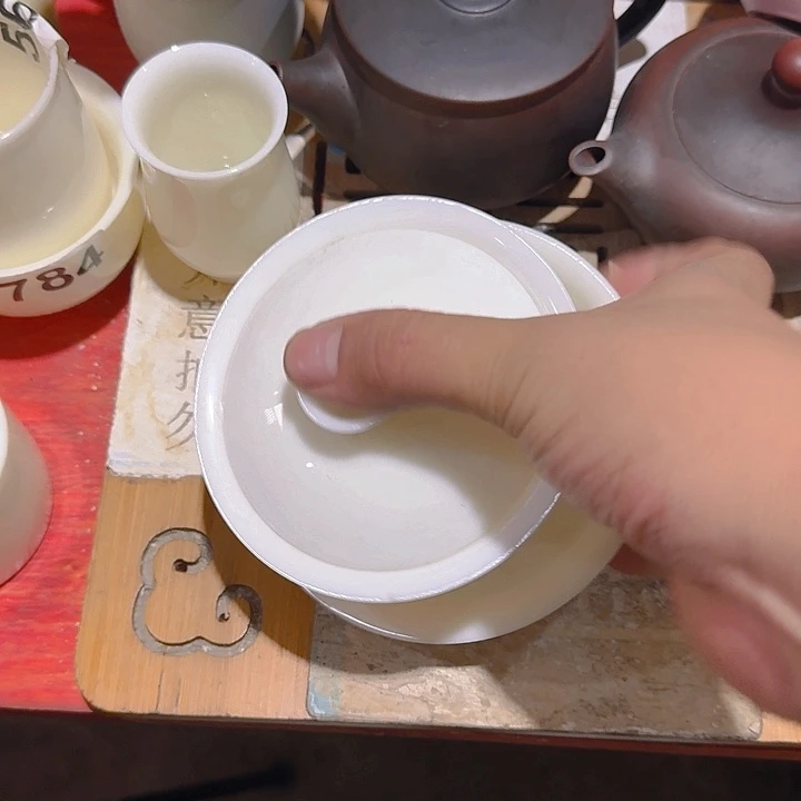 瑕疵茶具，介意勿拍