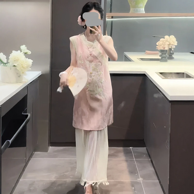 新中式国蕾丝拼接连衣裙2025夏季新款高级感气质显瘦背心连衣裙潮