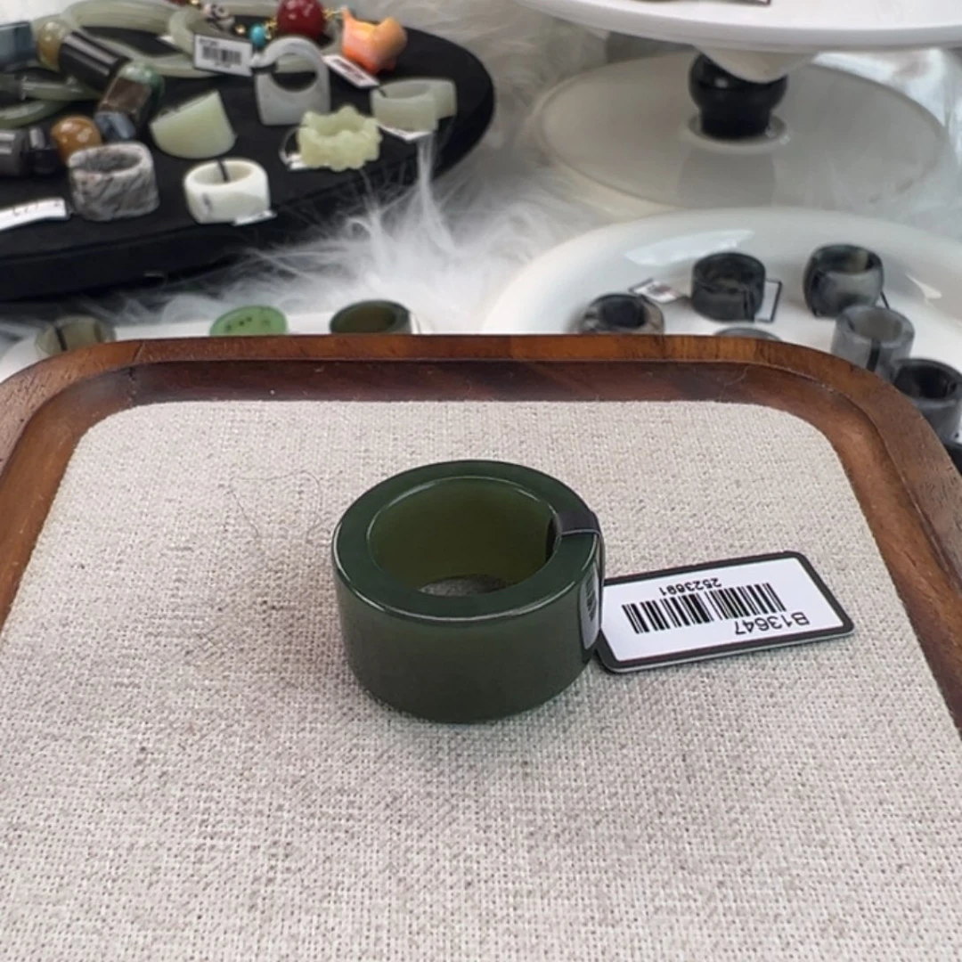 和田玉未镶嵌戒指w94墨绿直切16.5不退换