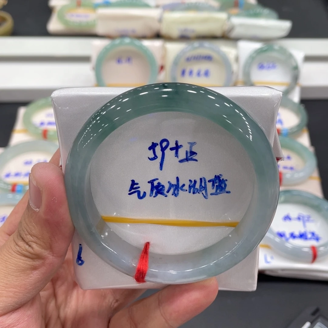 未镶嵌手镯翡翠缅甸翡翠