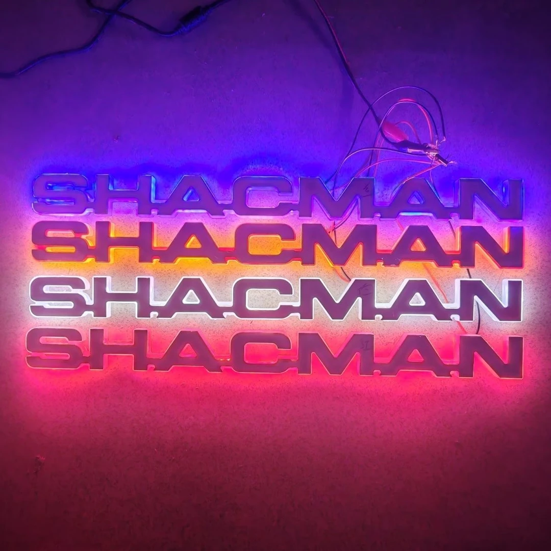 德龙X5000 X5000S X6000 SHACMAN发光字标装饰货车字标改装定制