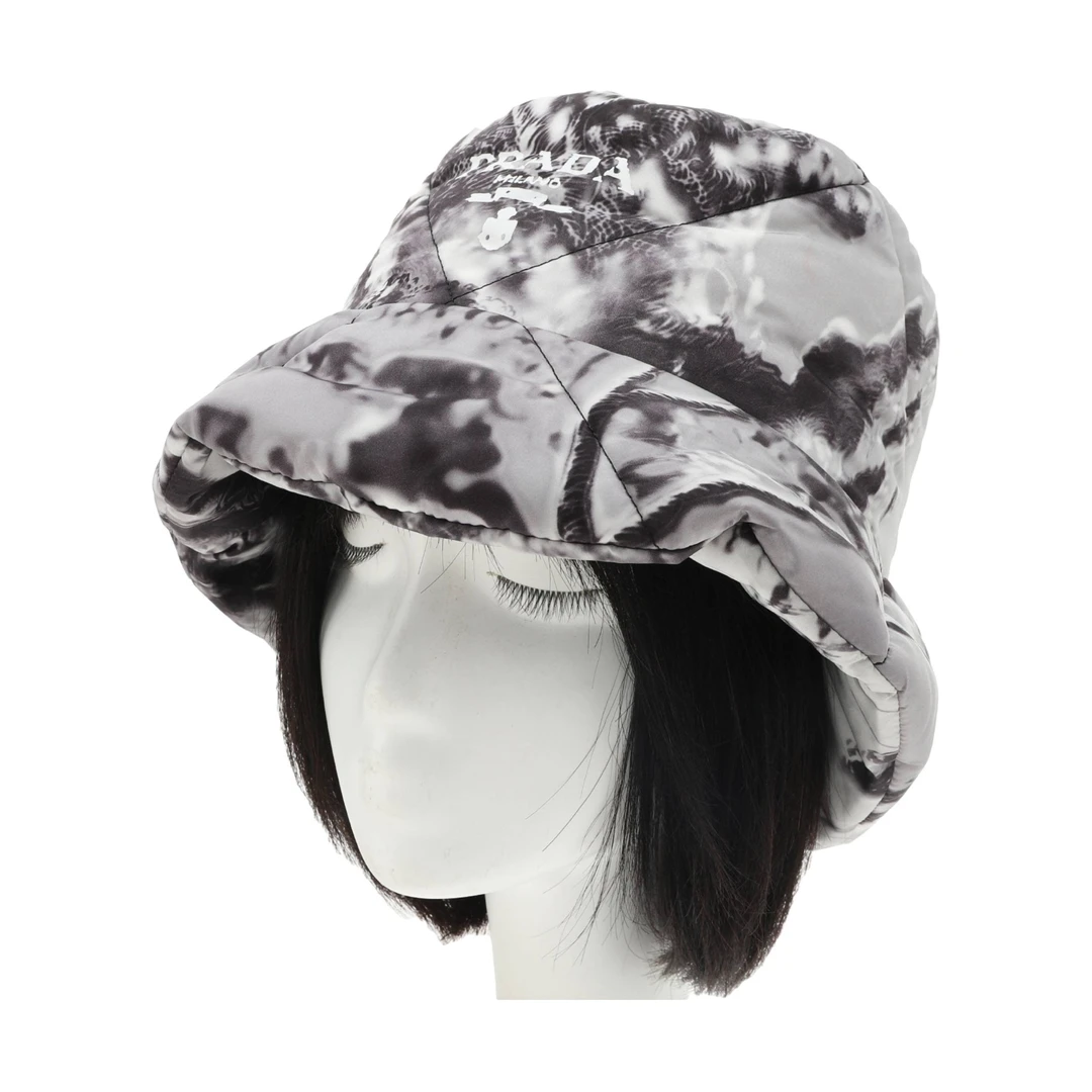 红布林/C1/普拉达/37836648/z/121495