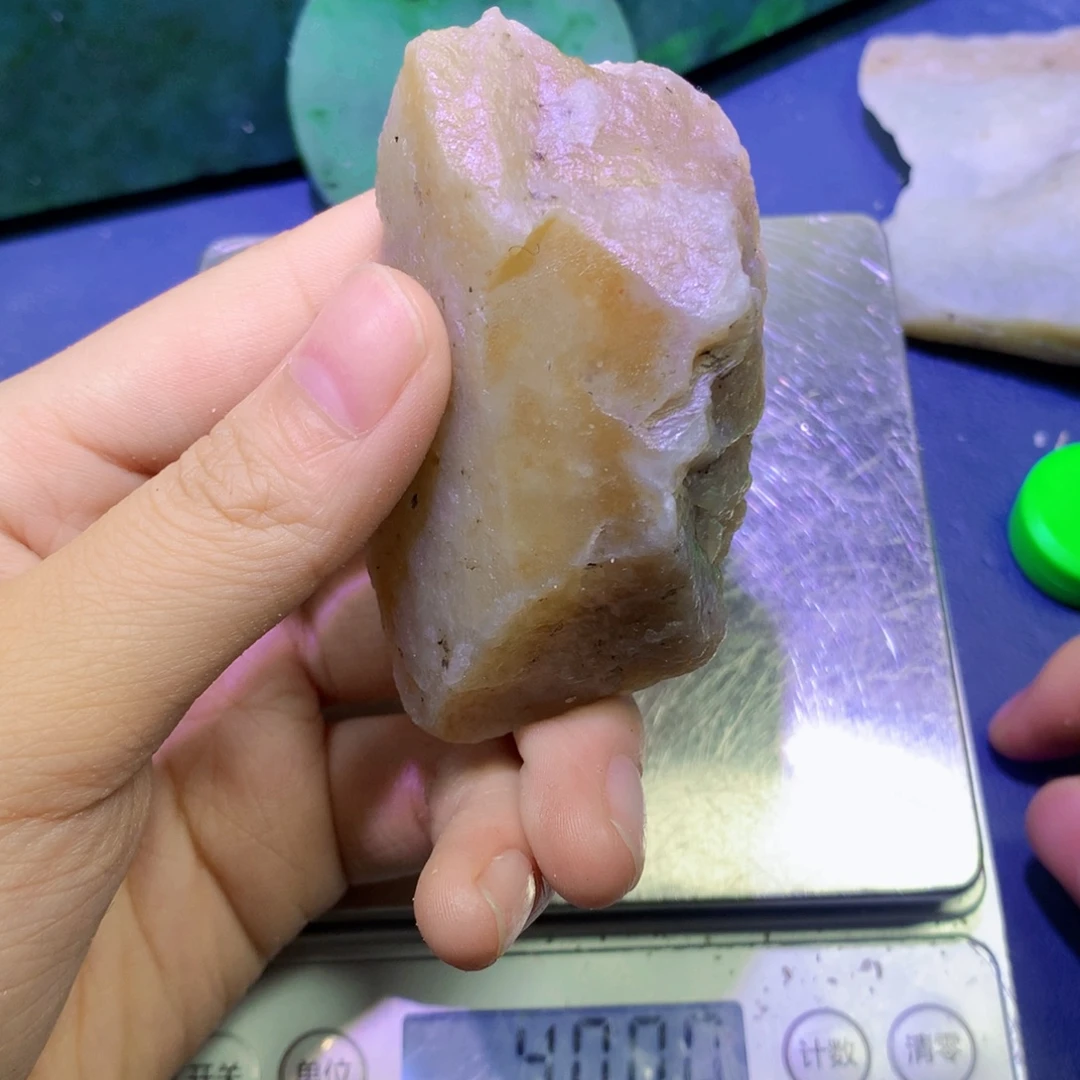 和田玉（糖玉）未镶嵌珠宝半成品