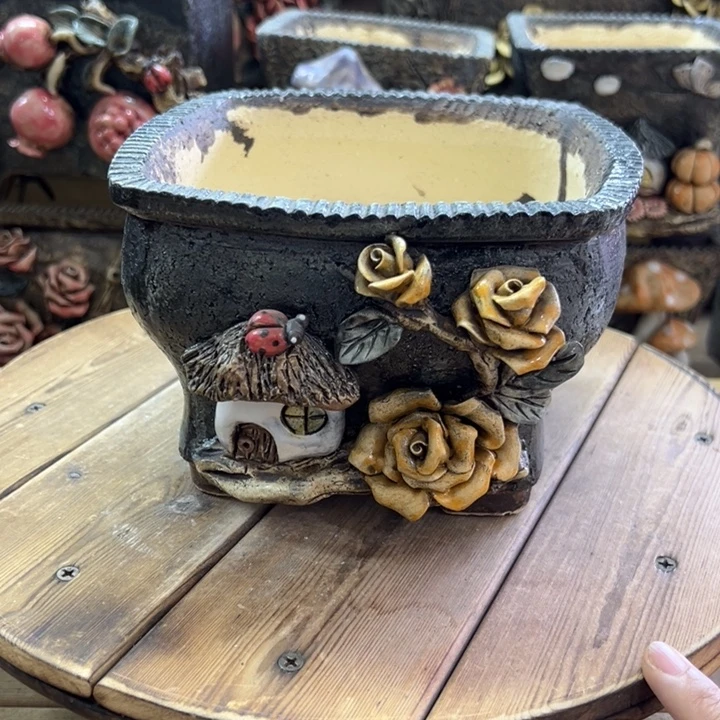 青藤多肉花盆百搭